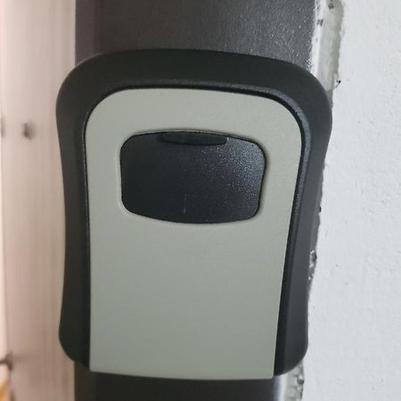 Apartament Simona Lägenhet Braşov Exteriör bild